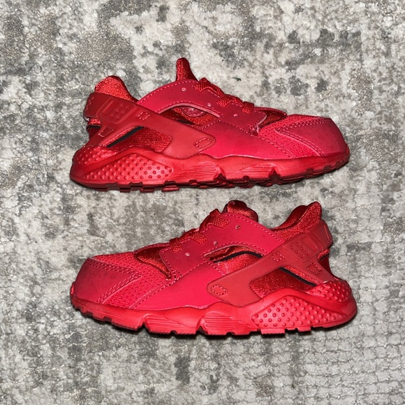 Nike Huarache Shoes for little boys - Picture 3 of 6